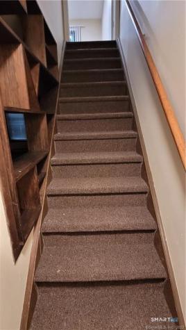 9 Debra Court Cromwell CT 06416