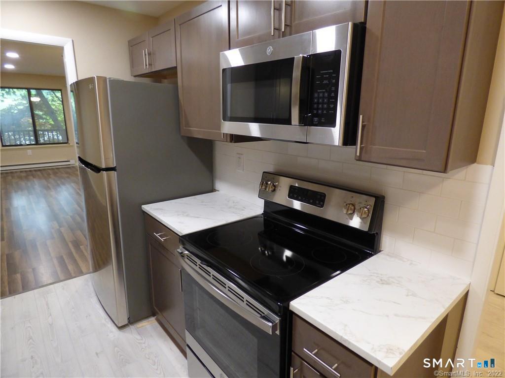 9 Debra Court Cromwell CT 06416
