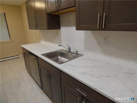 9 Debra Court Cromwell CT 06416