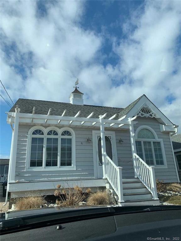 11 Cranton Avenue Old Saybrook CT 06475