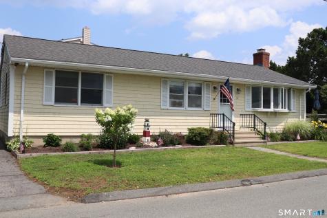 14 Leeway Drive Westbrook CT 06498