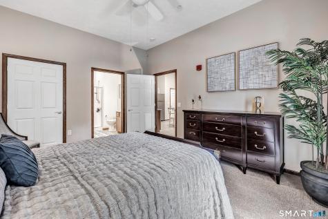 101 Oakview Drive Trumbull CT 06611