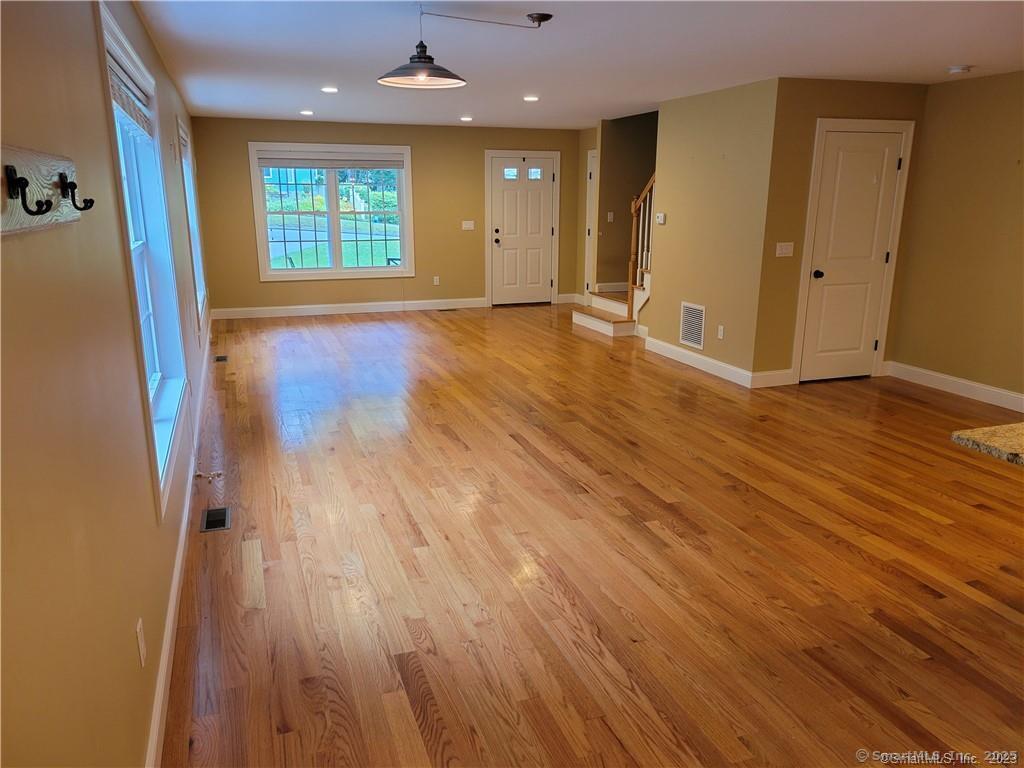 3 Beech Street Farmington CT 06032
