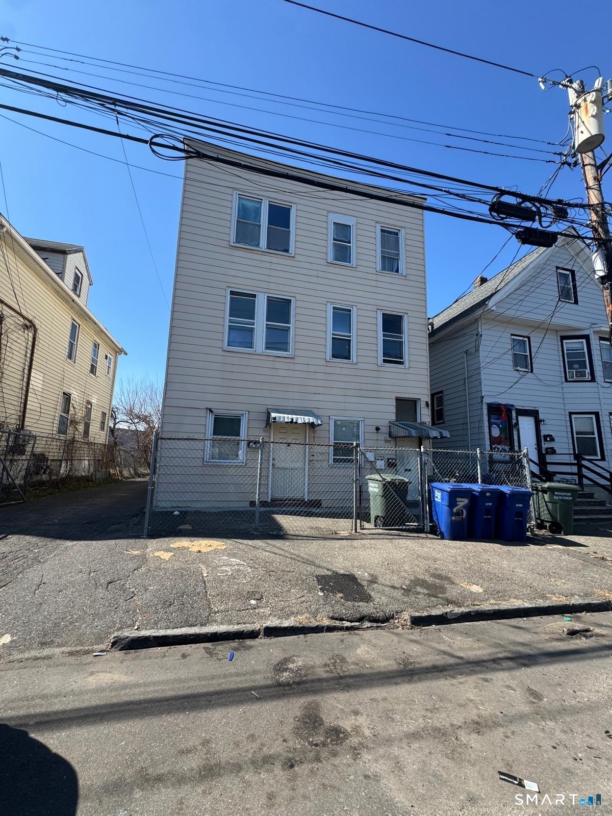 265 6TH Street Bridgeport CT 06607