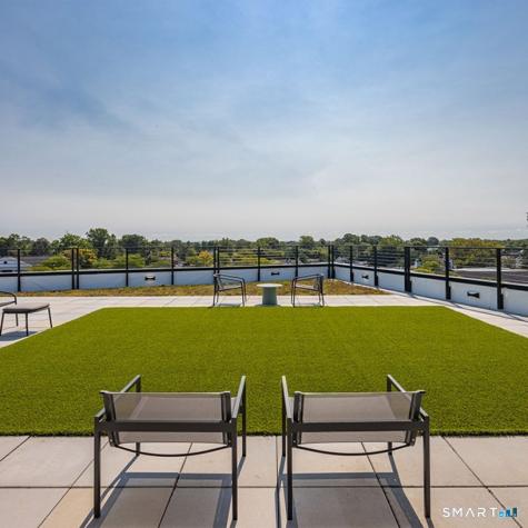 78 Unquowa Place Fairfield CT 06824