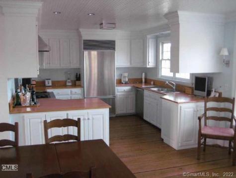 47 Calhoun Street Washington CT 06794