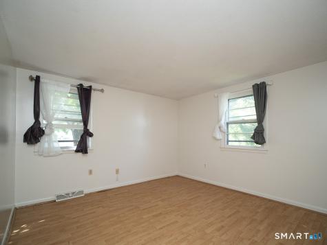 38 Landin Street Woodbridge CT 06525