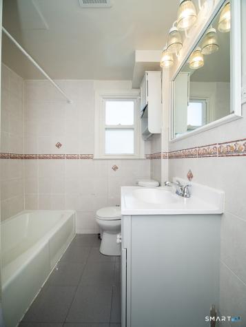 38 Landin Street Woodbridge CT 06525