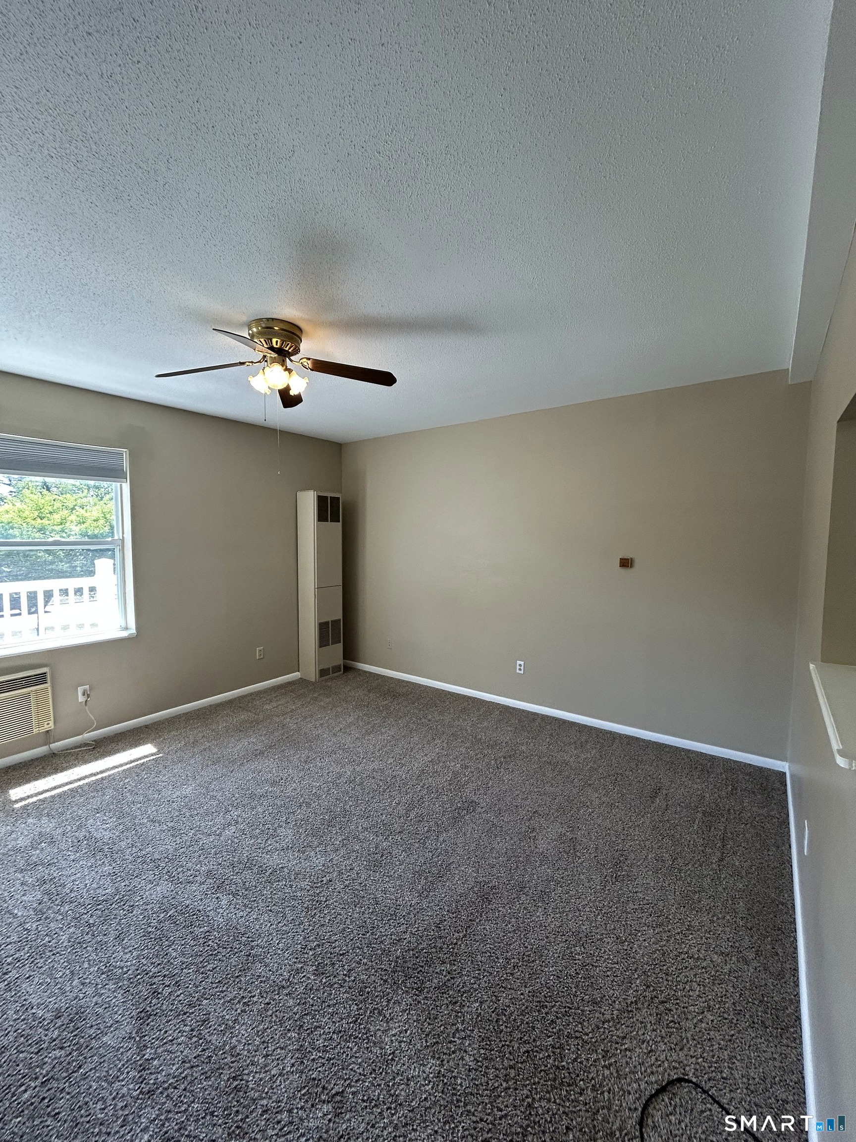 1064 Poquonnock Road Groton CT 06340