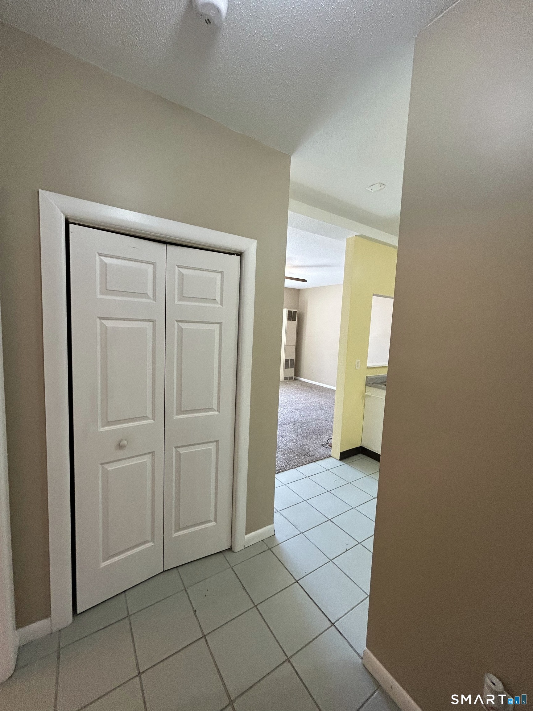 1064 Poquonnock Road Groton CT 06340