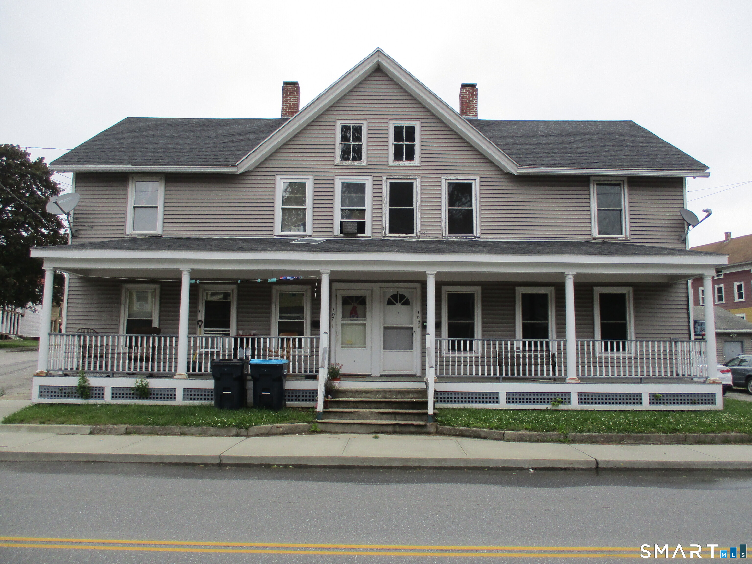 105 Woodstock Avenue Putnam CT 06260