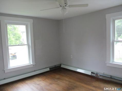 105 Woodstock Avenue Putnam CT 06260