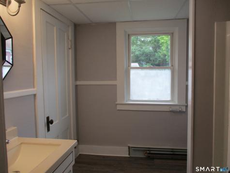 105 Woodstock Avenue Putnam CT 06260