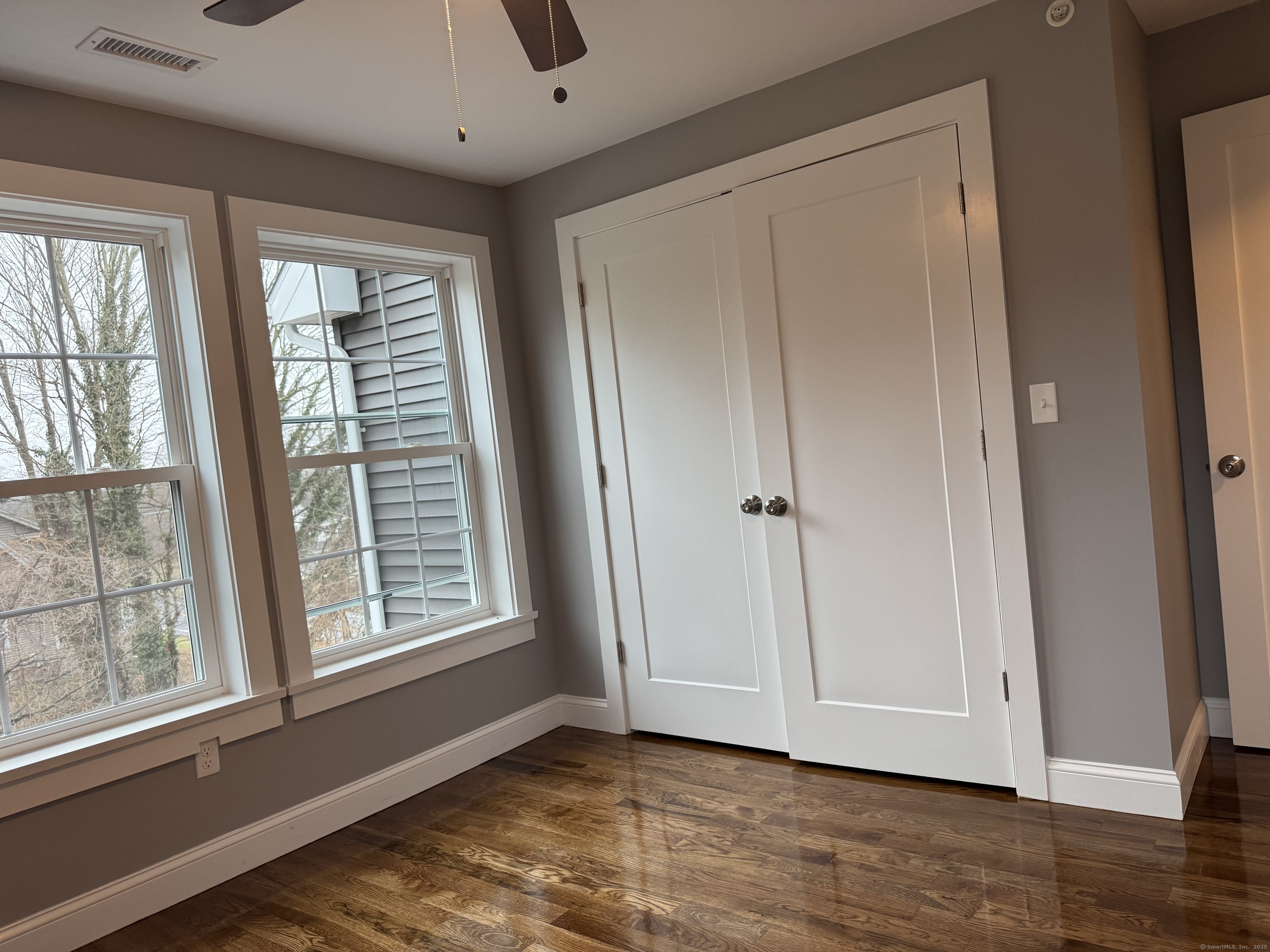 27 Quinnipiac Avenue North Haven CT 06473
