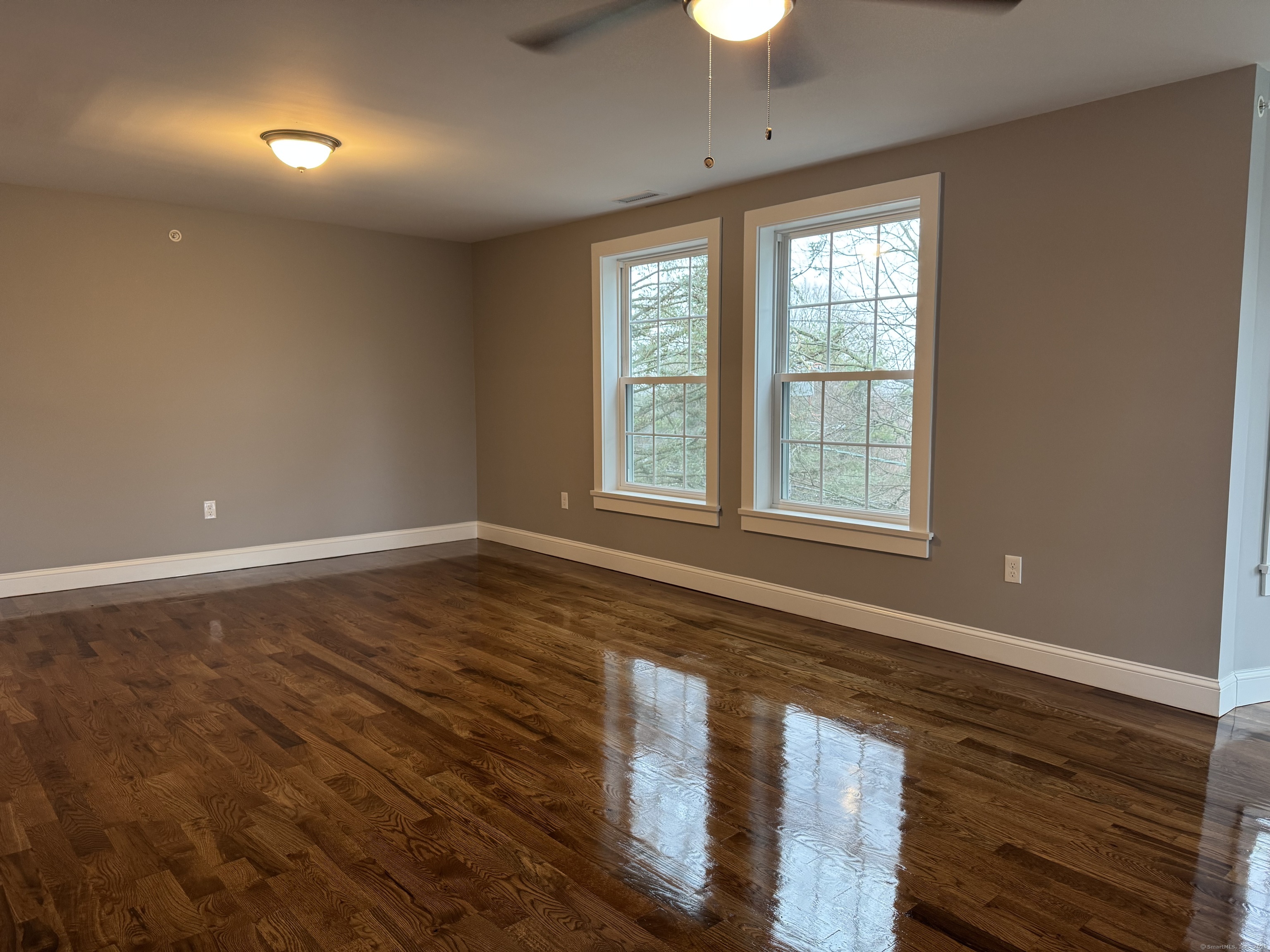 27 Quinnipiac Avenue North Haven CT 06473