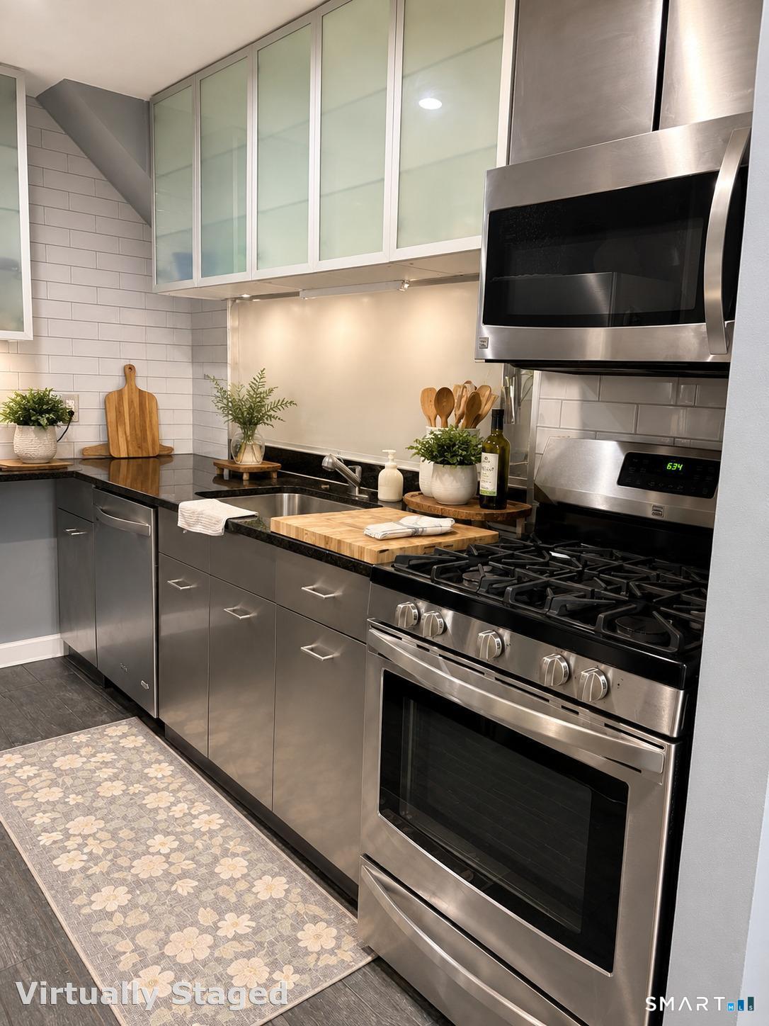 31 Olcott Way Ridgefield CT 06877