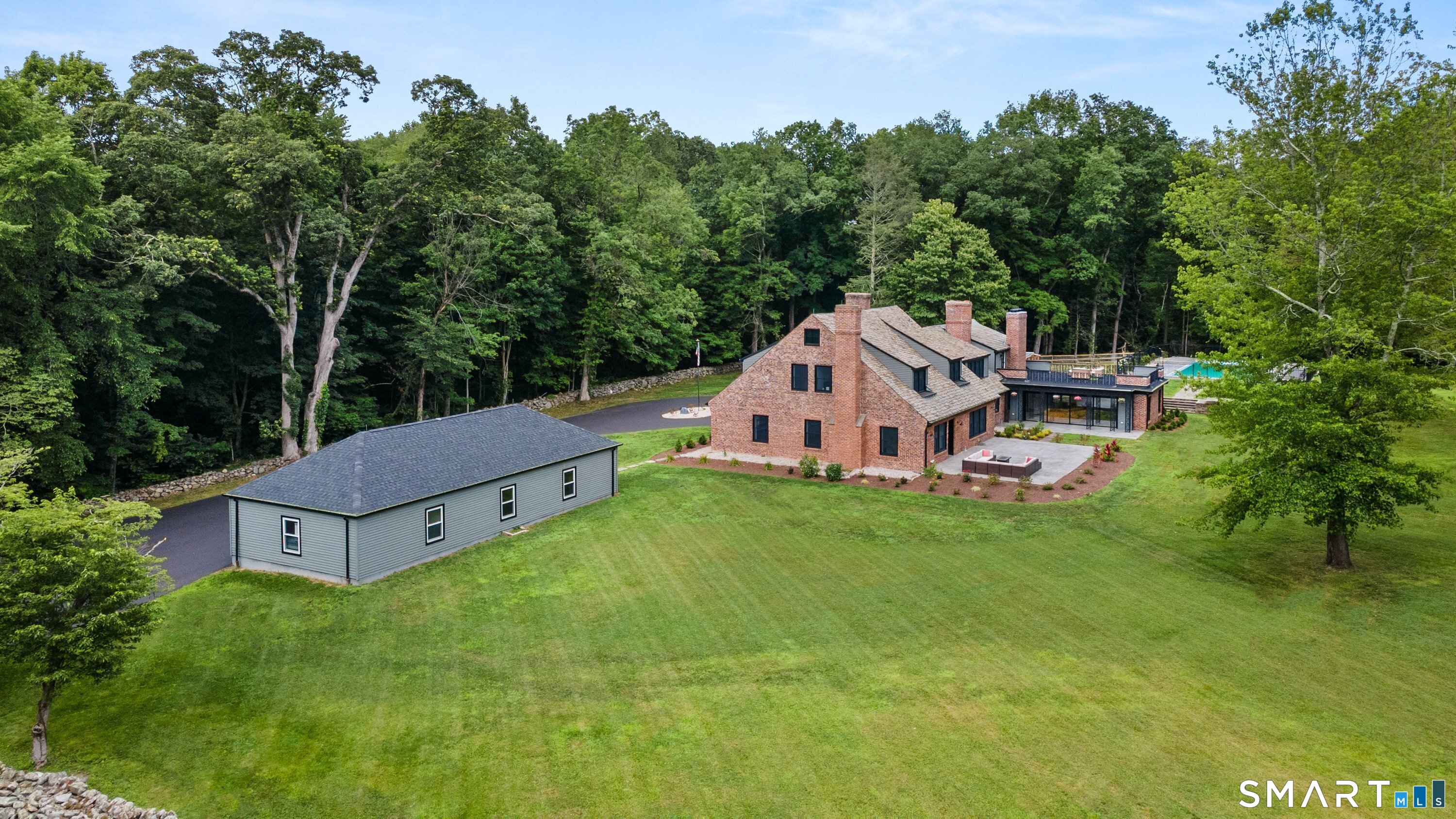 372 Tucker Hill Road Middlebury CT 06762