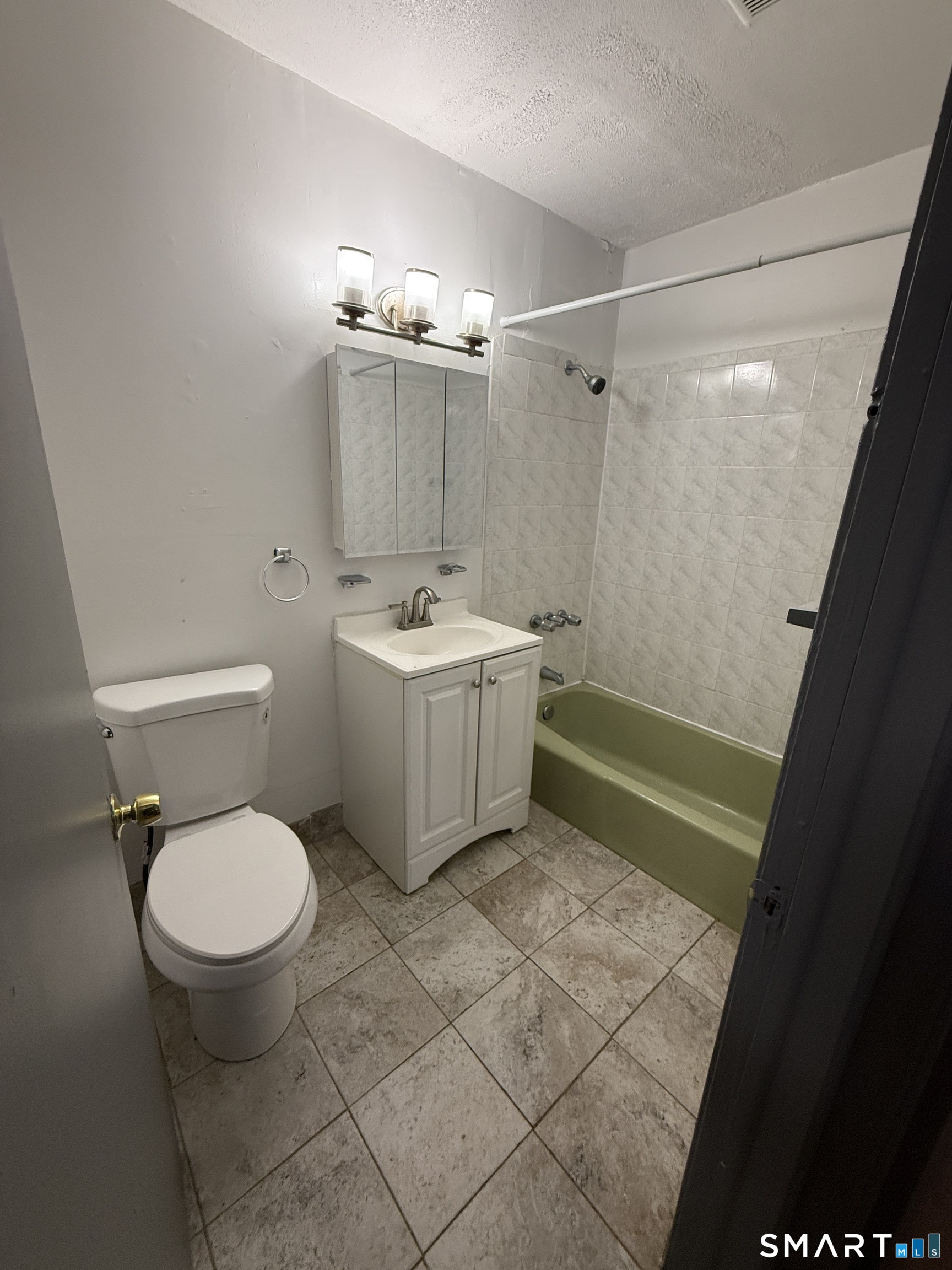 1029 Old Colony Road Meriden CT 06451
