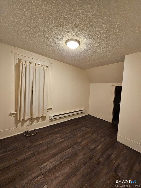 6 Frederick Court Waterbury CT 06710
