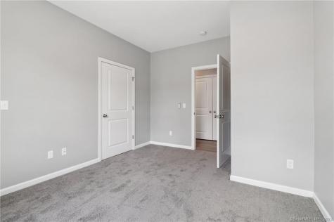 10 Steele Boulevard Berlin CT 06037
