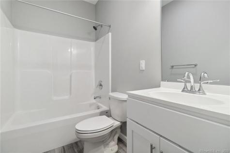 10 Steele Boulevard Berlin CT 06037