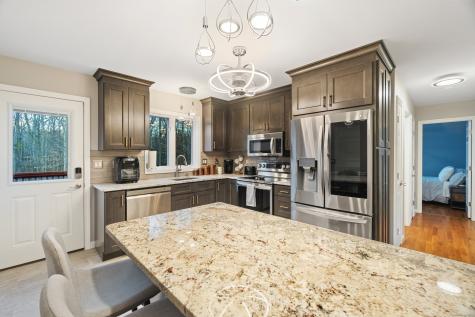 240 Heather Glen Lane Groton CT 06355