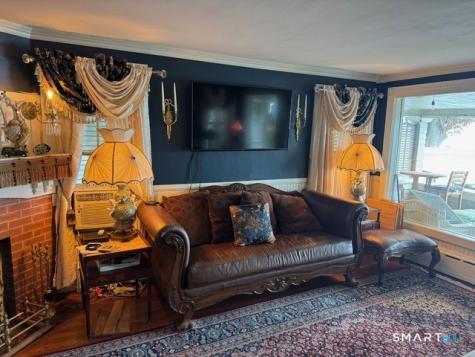 3 Crescent Bluff Avenue Branford CT 06405