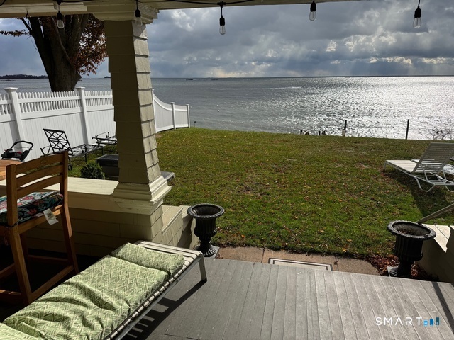 3 Crescent Bluff Avenue Branford CT 06405