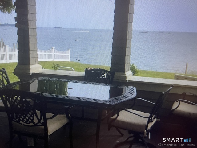 3 Crescent Bluff Avenue Branford CT 06405