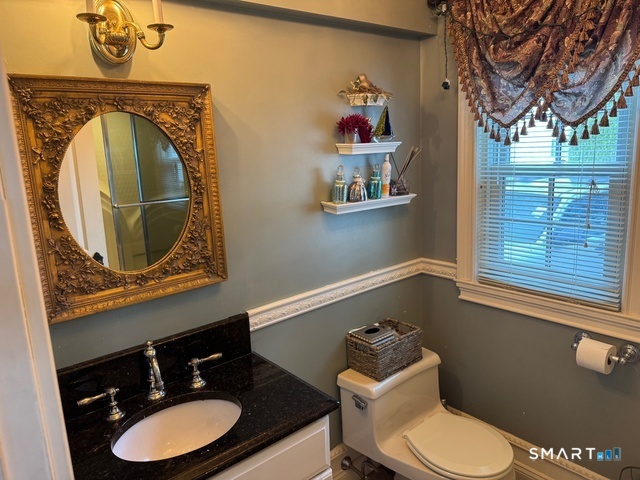 3 Crescent Bluff Avenue Branford CT 06405