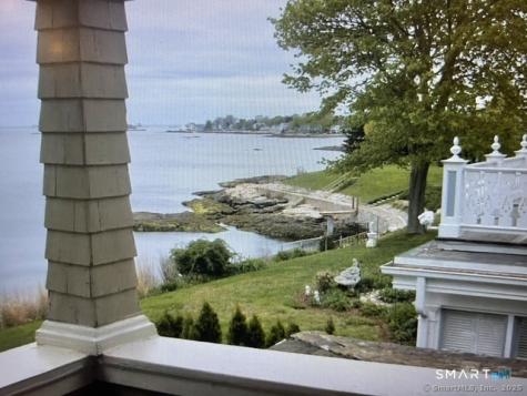 3 Crescent Bluff Avenue Branford CT 06405