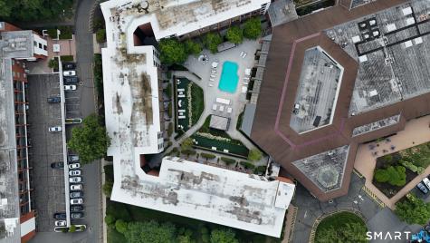 15 Farm Springs Road Farmington CT 06032