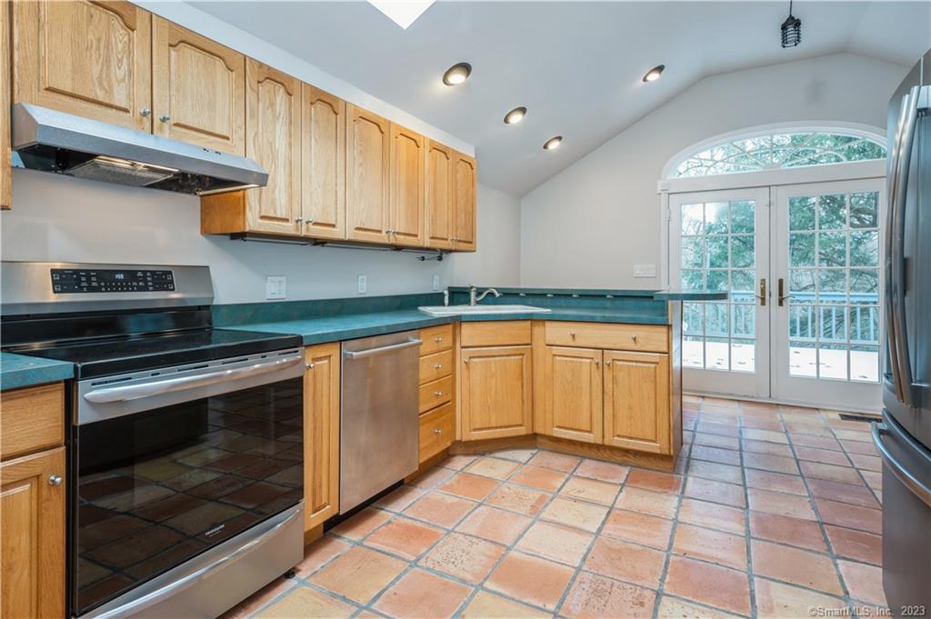 2428 Long Ridge Road Stamford CT 06903
