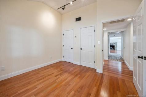 2428 Long Ridge Road Stamford CT 06903