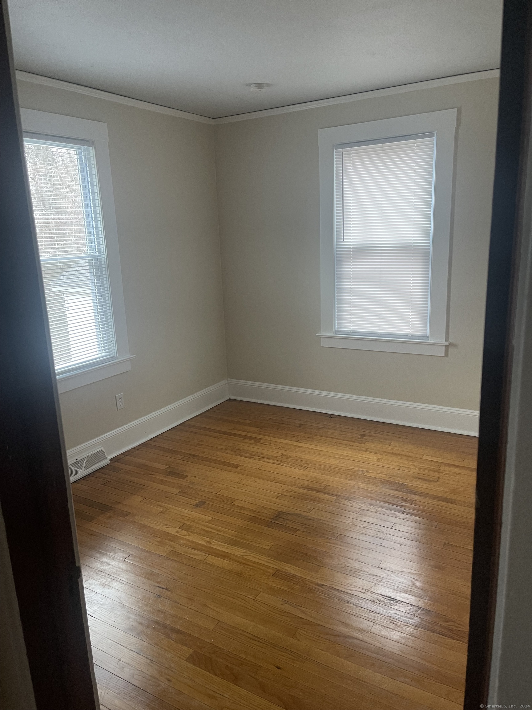 53 Hemlock Street Manchester CT 06040