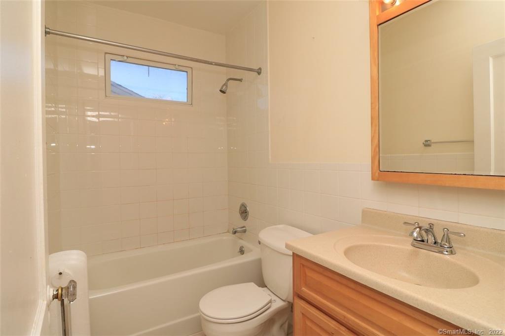 13 Dubois Street Stamford CT 06905