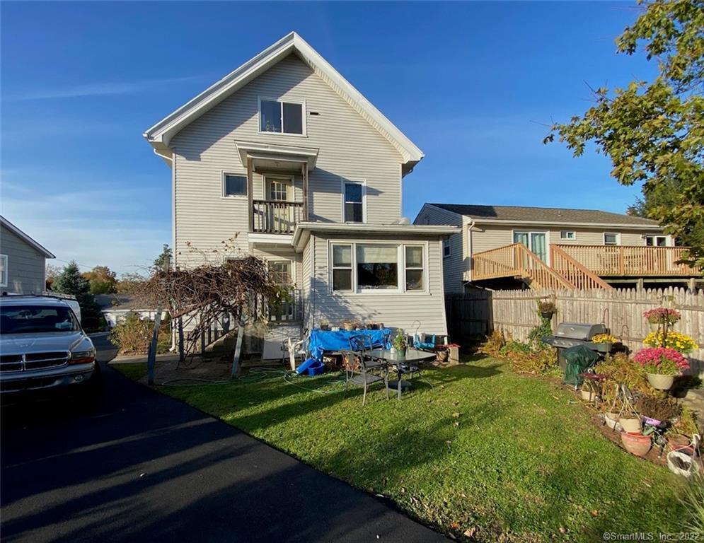 13 Dubois Street Stamford CT 06905