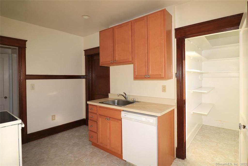 13 Dubois Street Stamford CT 06905