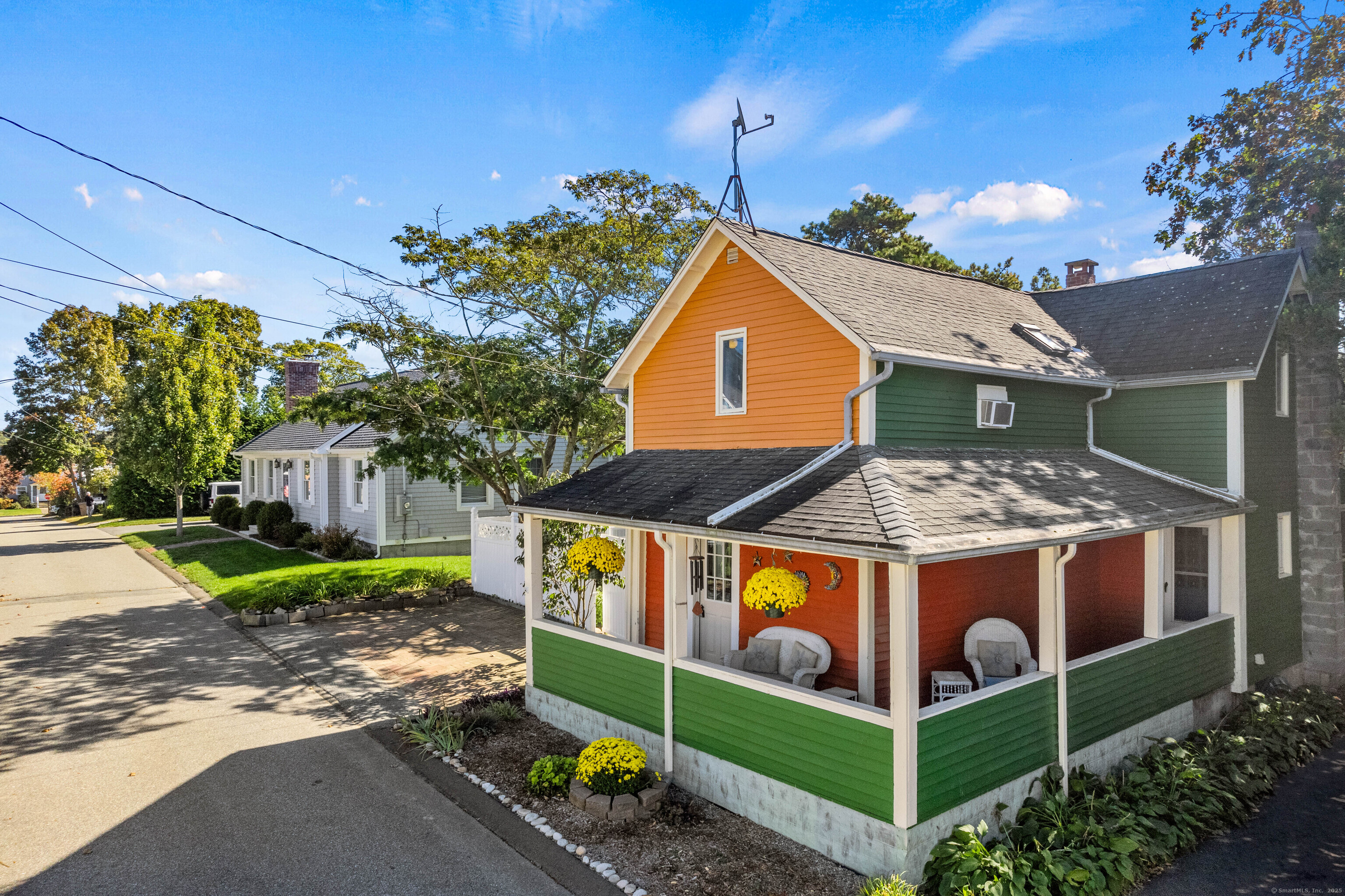 14 High Street East Lyme CT 06357