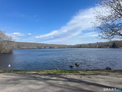 389-C Wyassup Road North Stonington CT 06359