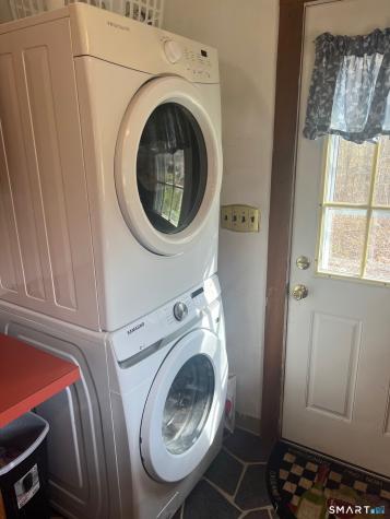 389-C Wyassup Road North Stonington CT 06359