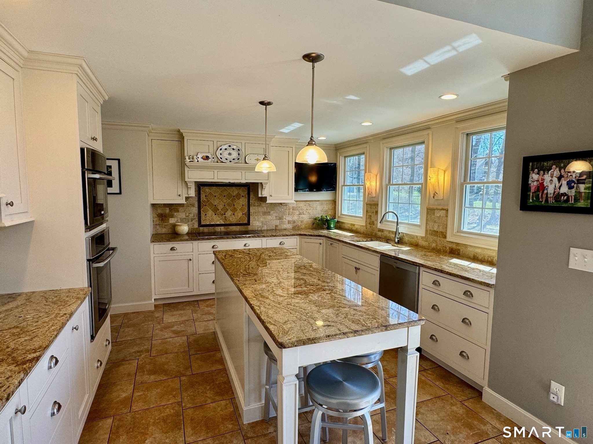 11 Van Campen Lane Bethel CT 06801
