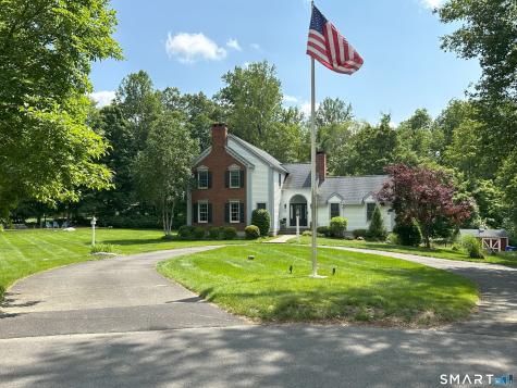 11 Van Campen Lane Bethel CT 06801