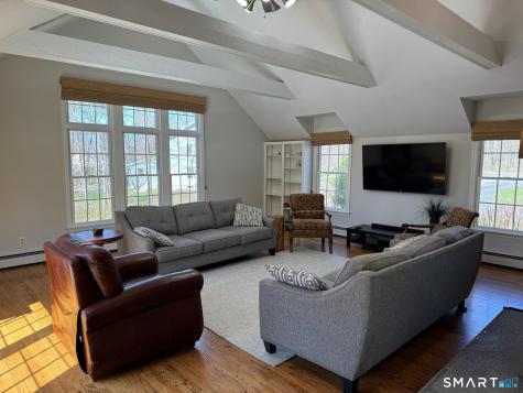 11 Van Campen Lane Bethel CT 06801