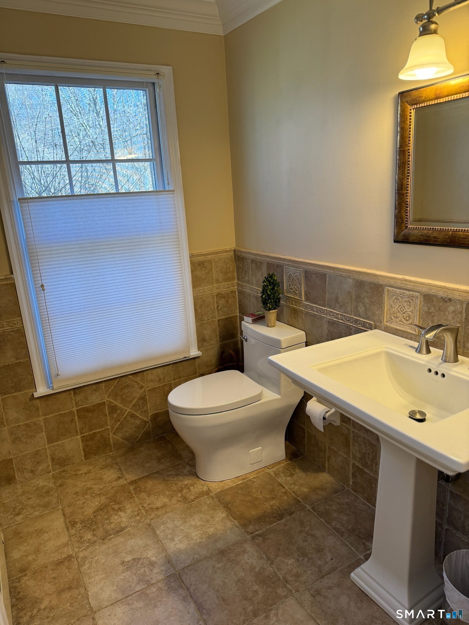 11 Van Campen Lane Bethel CT 06801