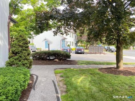 19 Somers Street Danbury CT 06810