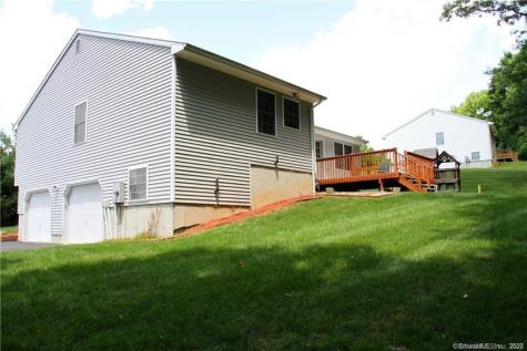 183 Osborn Road Naugatuck CT 06770