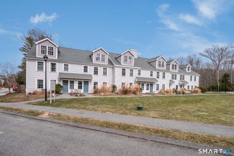 77 Lyme Street Old Lyme CT 06371