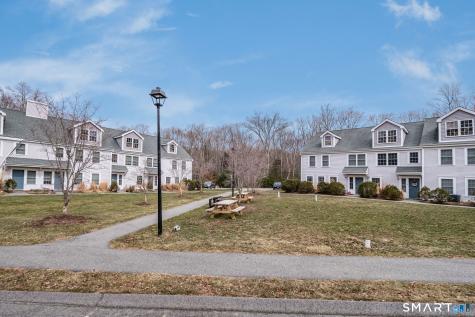 77 Lyme Street Old Lyme CT 06371