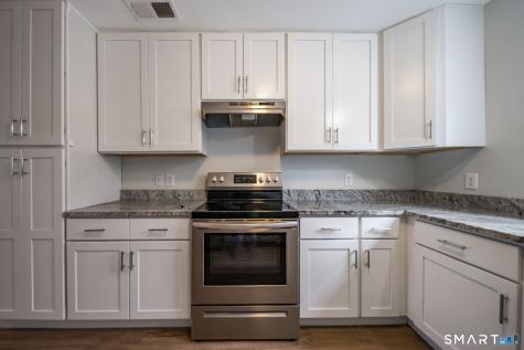 77 Lyme Street Old Lyme CT 06371